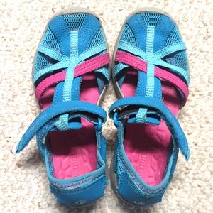 Merrell Girls' Closed Toe Sandals Sizes 13